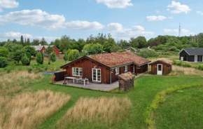 3 Bedroom Lovely Home In Grenaa, Bønnerup Strand